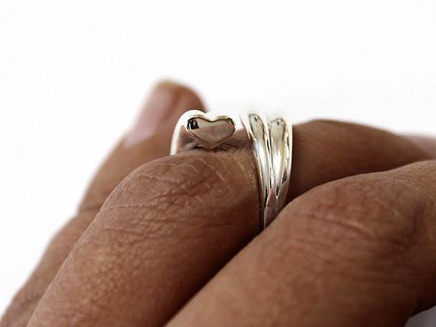 Sterling Silver Love Ring (Size 10)