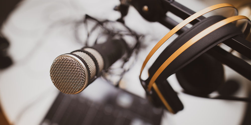Podcasting Crash Course: Start a Podcast in Less Than 5 Minutes