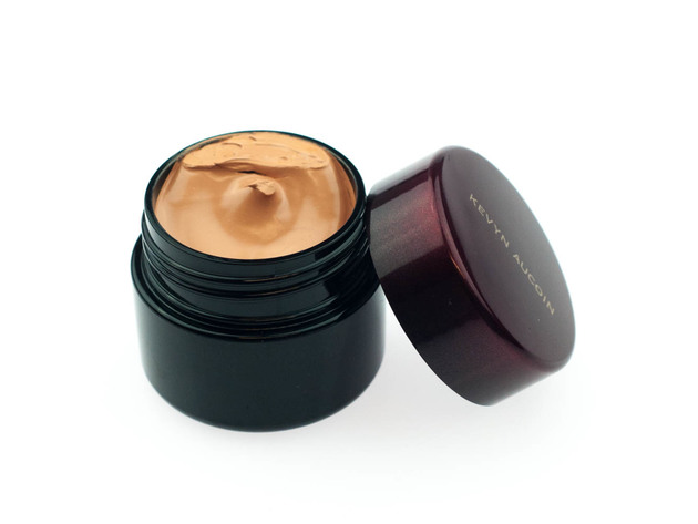 Kevyn Aucoin The Sensual Skin Enhancer - SX09 0.63oz (18ml)