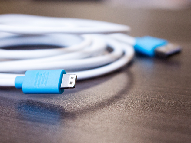 The StackSocial 3M Lightning Cable (International)