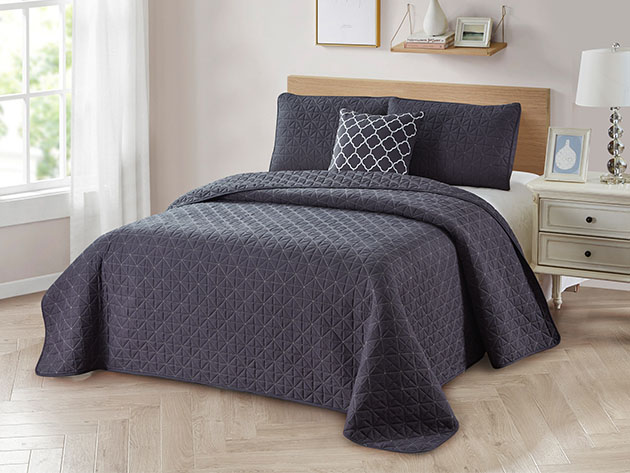 Bibb Home 4-Piece Quilt Set with Embroidered Pillow (Grey/Full/Queen)