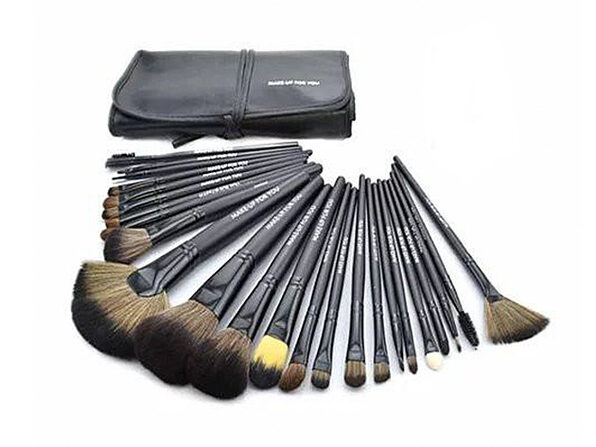 24 Piece High Quality Makeup Brush Set- Black - Product Image
