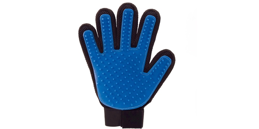 Ideal animal care glove and massage tool