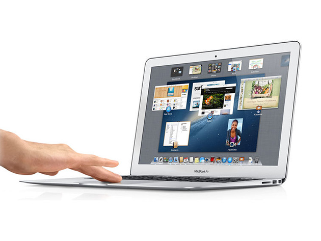 Apple MacBook Air 13.3" Core i5, 4GB RAM 256GB SSD - Silver (Refurbished)