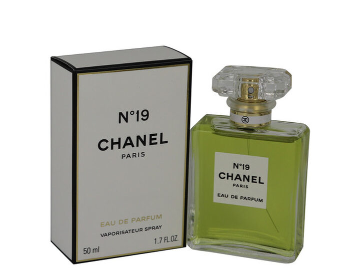 Chanel No.19 Eau De Parfum Spray-Cristal Bottle 50ml
