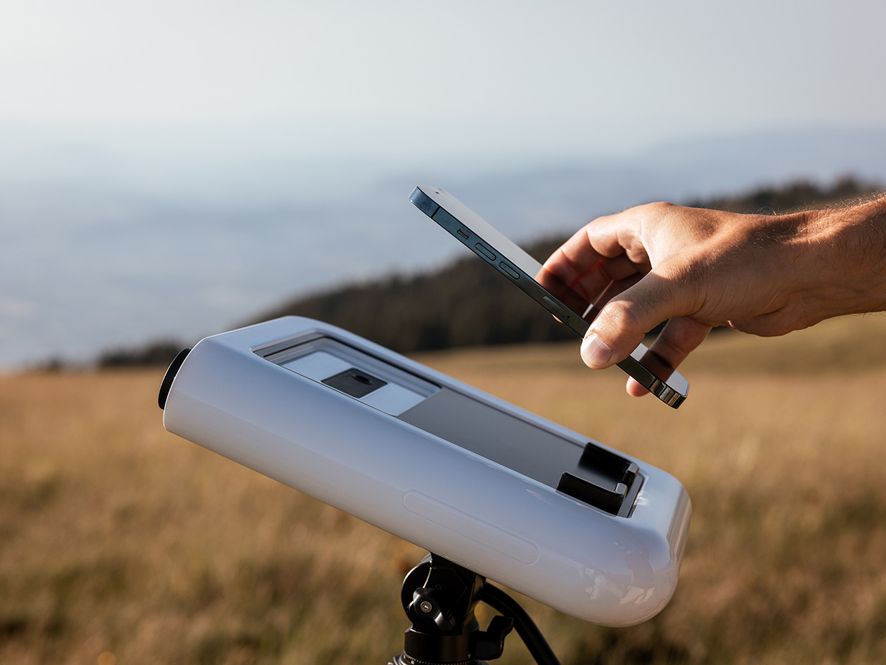 Hestia: First Ever Smartphone-Based Telescope (Ultimate Pack)