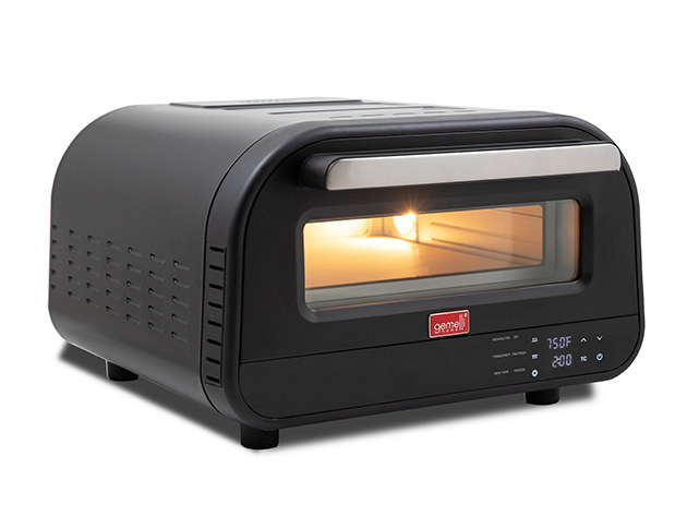 Enjoy Home-Made Pizza with This Oven’s Dual Heating Elements & 6 Easy to Use Functions