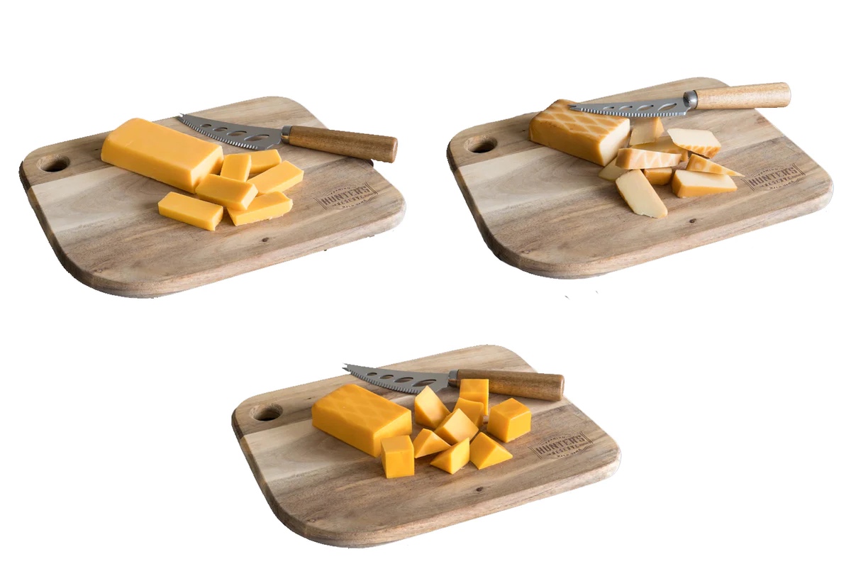 Gourmet Cheese and Cracker Sampler