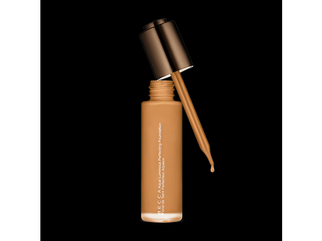 Becca Aqua Luminous Perfecting Foundation - Warm Honey 1oz (30ml)