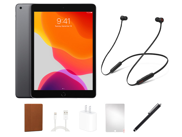 Apple iPad 7th Gen (2019) 32GB WiFi Space Gray (Refurbished) with Beats Flex Headphones Bundle