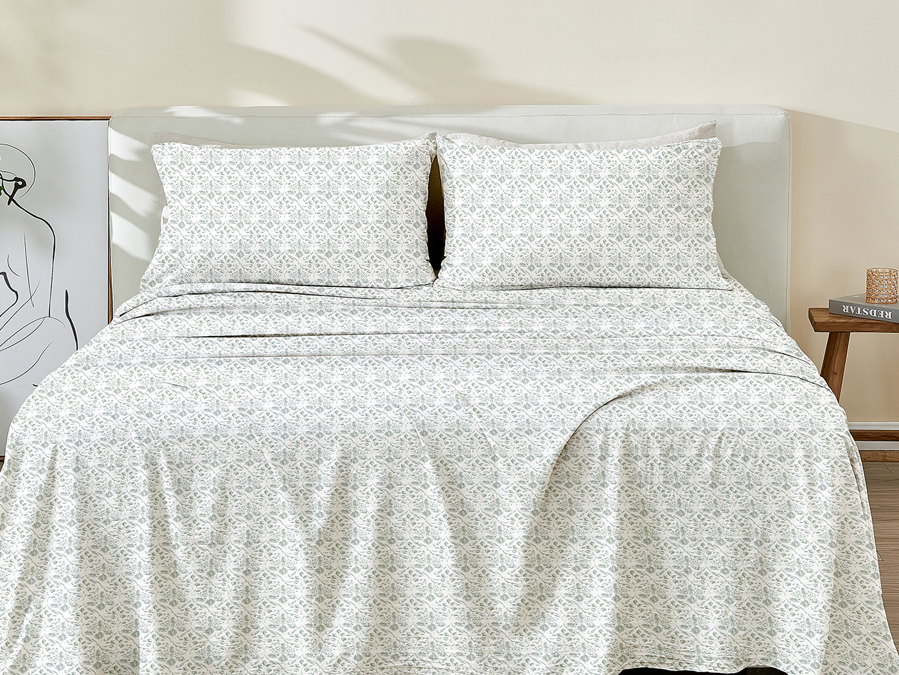 4-Piece Floral Print Microfiber Sheet Set (Green/King)