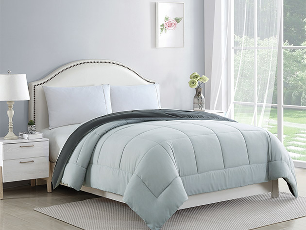 Bibb Home Reversible 2-Tone Down Alternative Comforter (Silver/Grey/Queen)