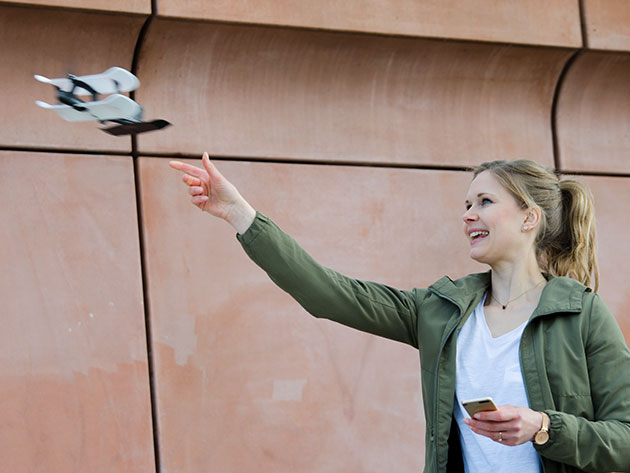 Moskito: Smartphone App Controlled Airplane