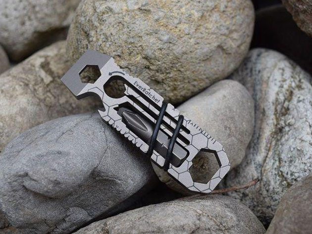 EverRatchet Ratcheting Keychain Multi-Tool (Titanium)