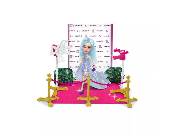 SNAPSTAR Pop Royalty: Echo's Debut on the Pink Carpet with Stunning Purple Heels with Matching Accessories, Immersive World of Fashion, Beauty, Music, Photography and Design