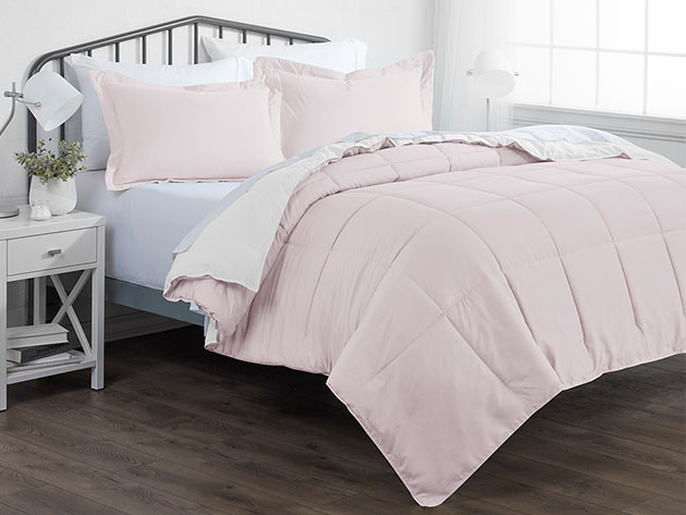 Down Alternative Reversible Comforter Set (Blush & White)