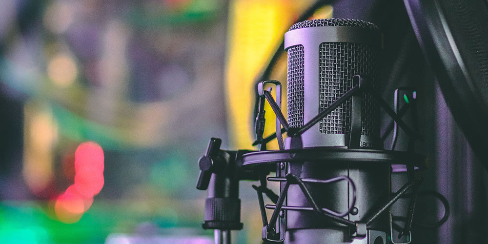 Record Voice Like A Pro: The Complete Guide