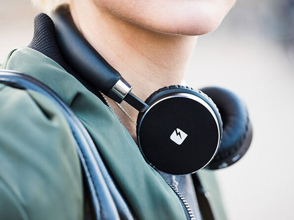 eardial: the invisible smart earplugs for live music