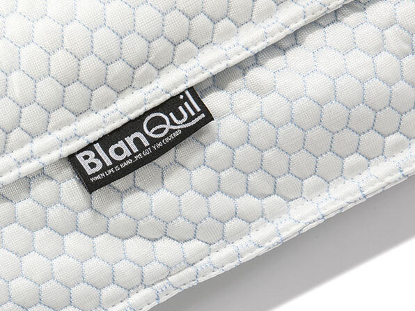 BlanQuil™ Chill Cooling Weighted Blanket with Removable Cover | Popular
