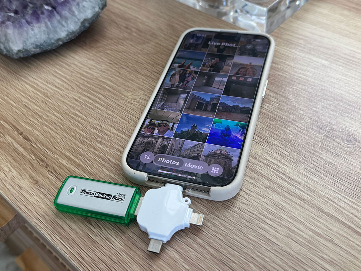 Photo Backup Stick Omega Universal (128GB)