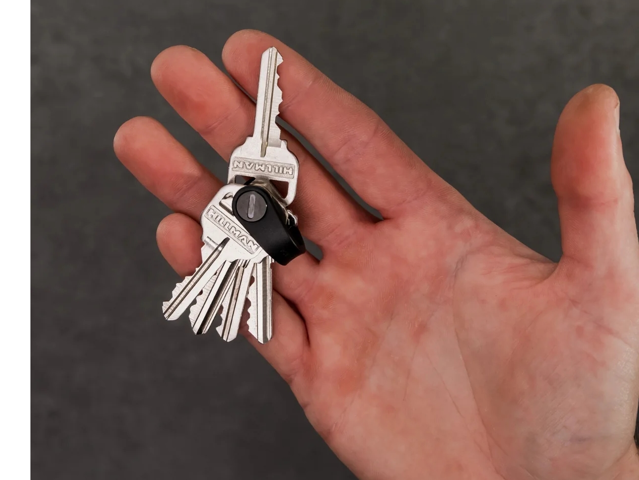 KeySmart® Mini 5-Key Holder Plus Car Key Fob