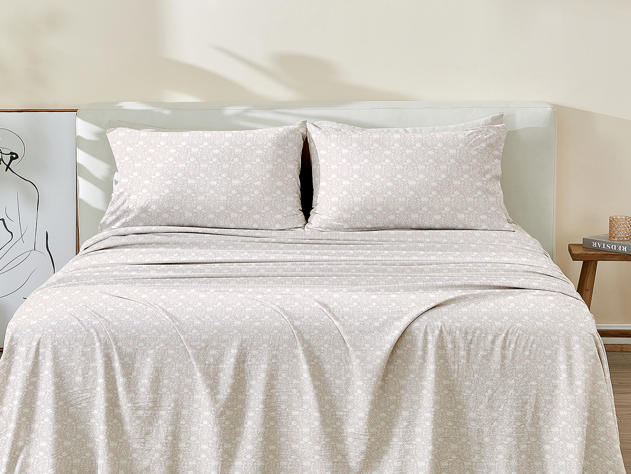 4-Piece Floral Print Microfiber Sheet Set (Diamond Gray/Queen)
