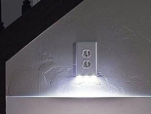 Path Light LED-Powered Motion Sensor Outlet Covers (Classic/4-Pack)