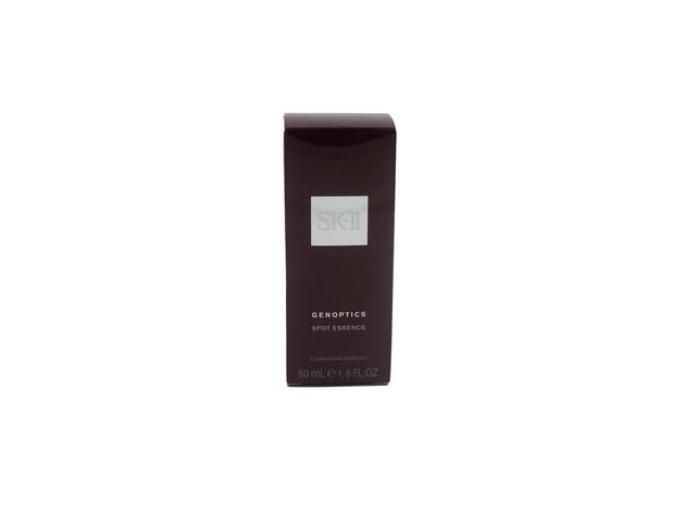 SK-II Genoptics Spot Essence Serum 1.6oz (50ml)