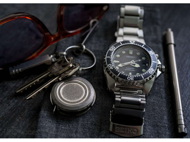 Ti-Tape Titanium Tape Measure Splash Anodize