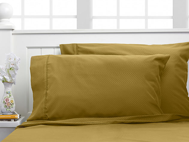 Bamboo 4-Piece Chevron Embossed Sheets (Gold)