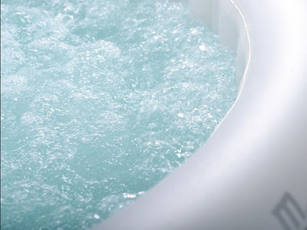 Aurora 6-Person Inflatable Bubble Spa