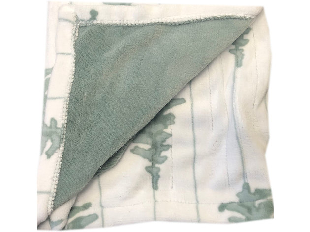 Sunbeam Microplush Comfy Toes Electric Heated Throw Blanket Foot Pocket Holiday Trees Washable Auto Shut Off 3 Heat Settings - Holiday Trees
