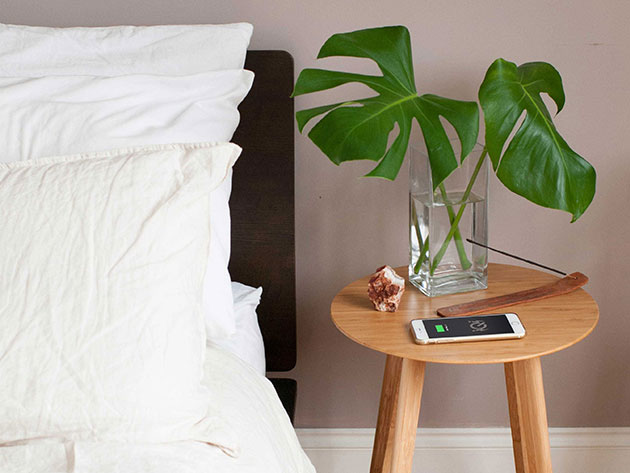 FurniQi Bamboo Wireless Charging Side Table