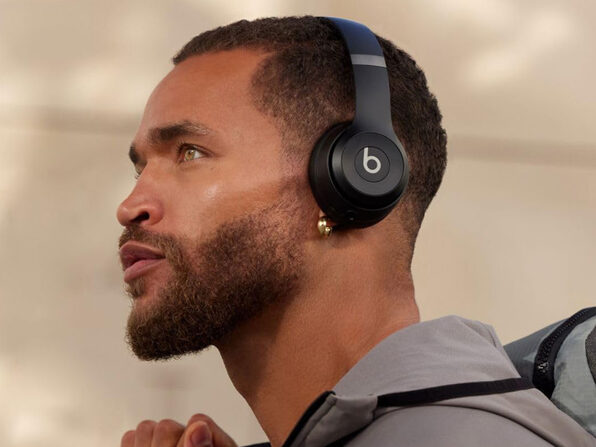 Beats Solo 4 On-Ear Headphones - Warm White (Open Box) | StackSocial