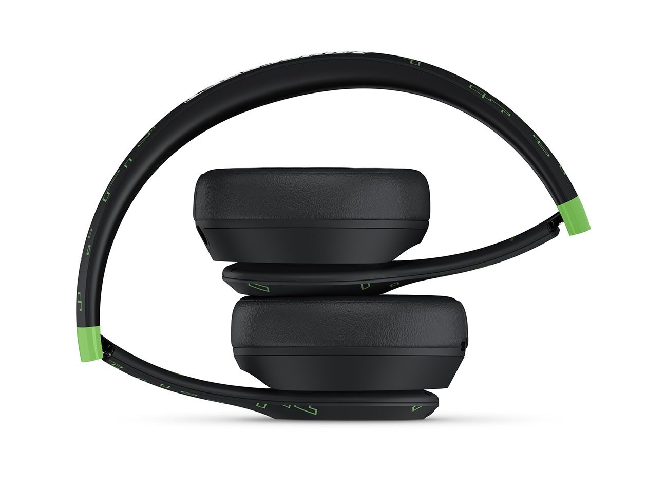 Beats Solo 4 On-Ear Headphones - Minecraft Edition (Open Box)