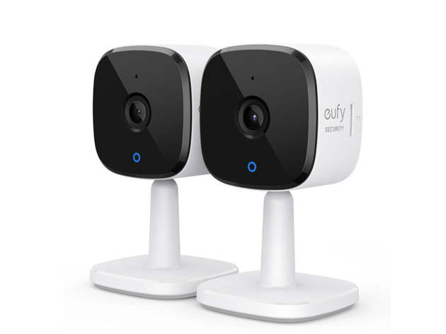 eufy Solo IndoorCam C24  (2K, Plug-in)