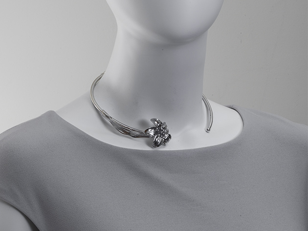 Ferragamo Giglio Sterling Silver Necklace - 74mm Decor (Store-Display Model)