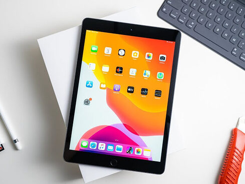 iPad 第7世代 2019 Wi-Fi+Cellular 32GB Free Shipping! Apple iPad 7th Gen 10.2-inch, WiFi + Cellular