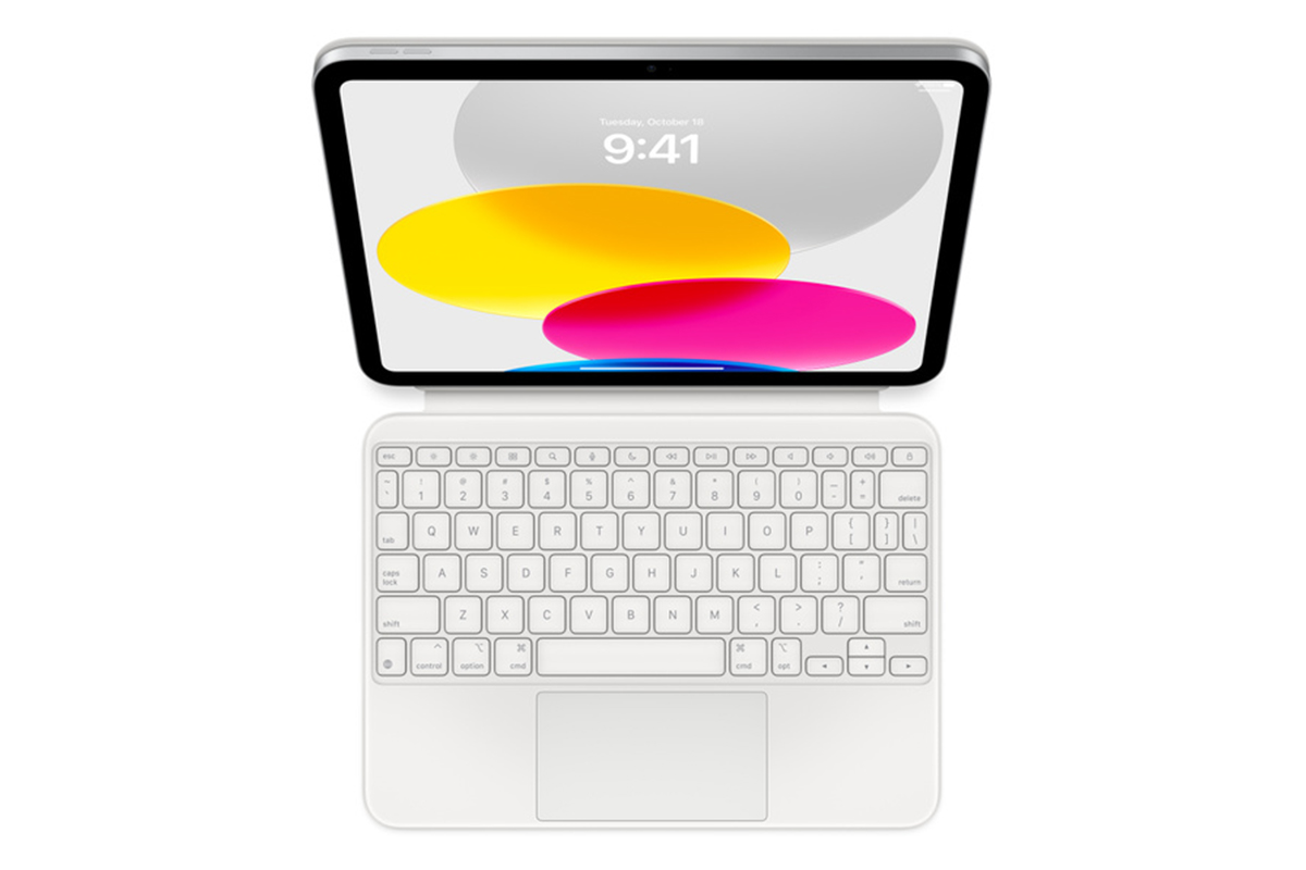 TYPE AWAY!! .. Save Over $140 on This Like-New Apple Magic Keyboard Folio for Your iPad