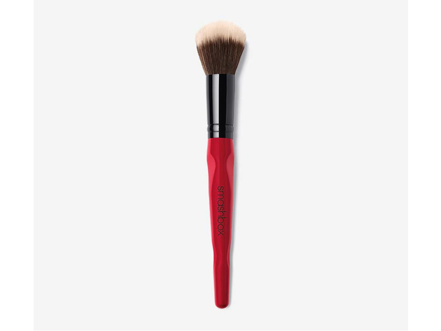 Smashbox Stippling Foundation Brush for Sheer to Full Airbrush-Like Coverage