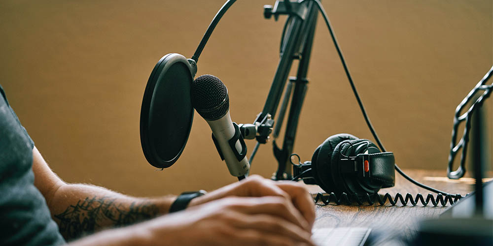 The 2022 Professional Podcast Masterclass Bundle