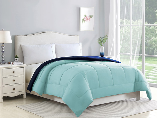 Bibb Home Reversible 2-Tone Down Alternative Comforter (Navy/Aqua/Twin)