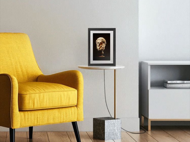 10" TBLTP Tokenframe™ NFT Display (Charcoal Black)