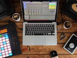 完整的Ableton Live 11音乐制作人捆绑“class=