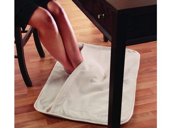 serta ultra soft microplush electric heated foot warming pad