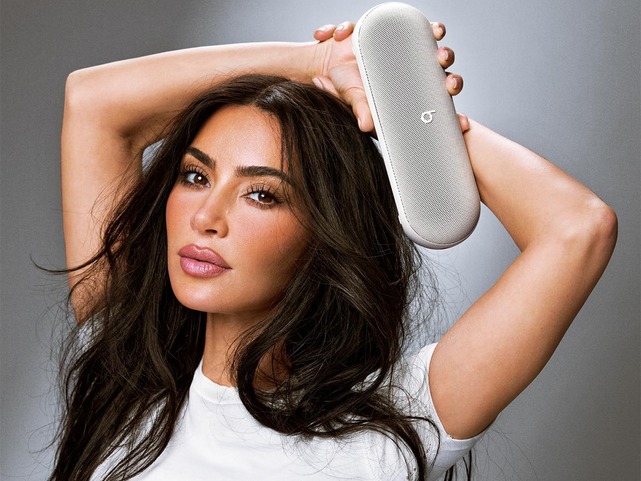 Beats Pill x Kim Kardashian Collab Wireless Bluetooth Speaker (Light Gray)