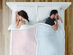 The Twovet Dual Heating & Cooling Couples Comforter (King)