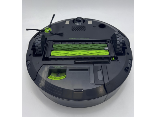 iRobot Roomba j7+ (7550) Self-Emptying Robot Vacuum (New - Open Box)