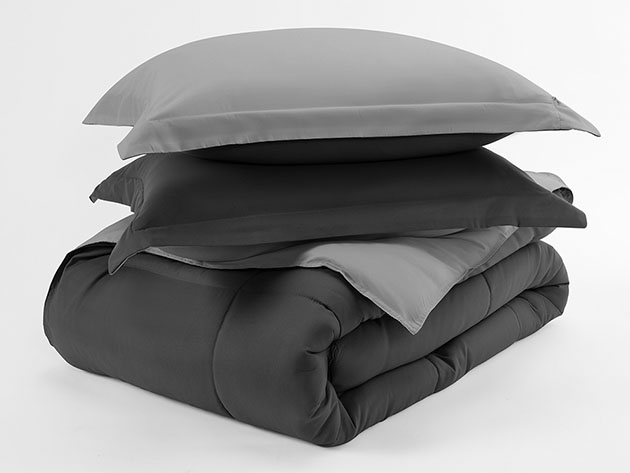 Down Alternative Reversible Comforter Set (Gray & Light Gray | King)