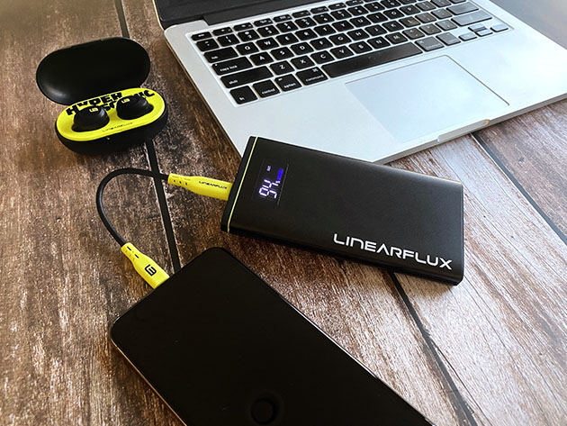 HyperDigital Ultra Series 11,000mAh Power Bank